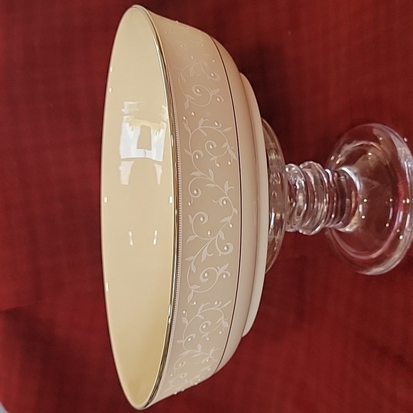 Lenox Pearl Innocence Oval Vegetable Bowl - Picture 1 of 13